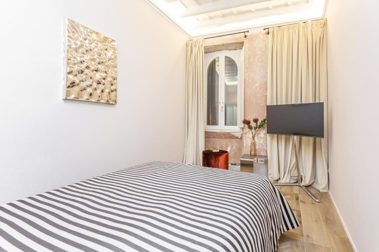 Daplace - Elena Apartment Roma Exterior foto